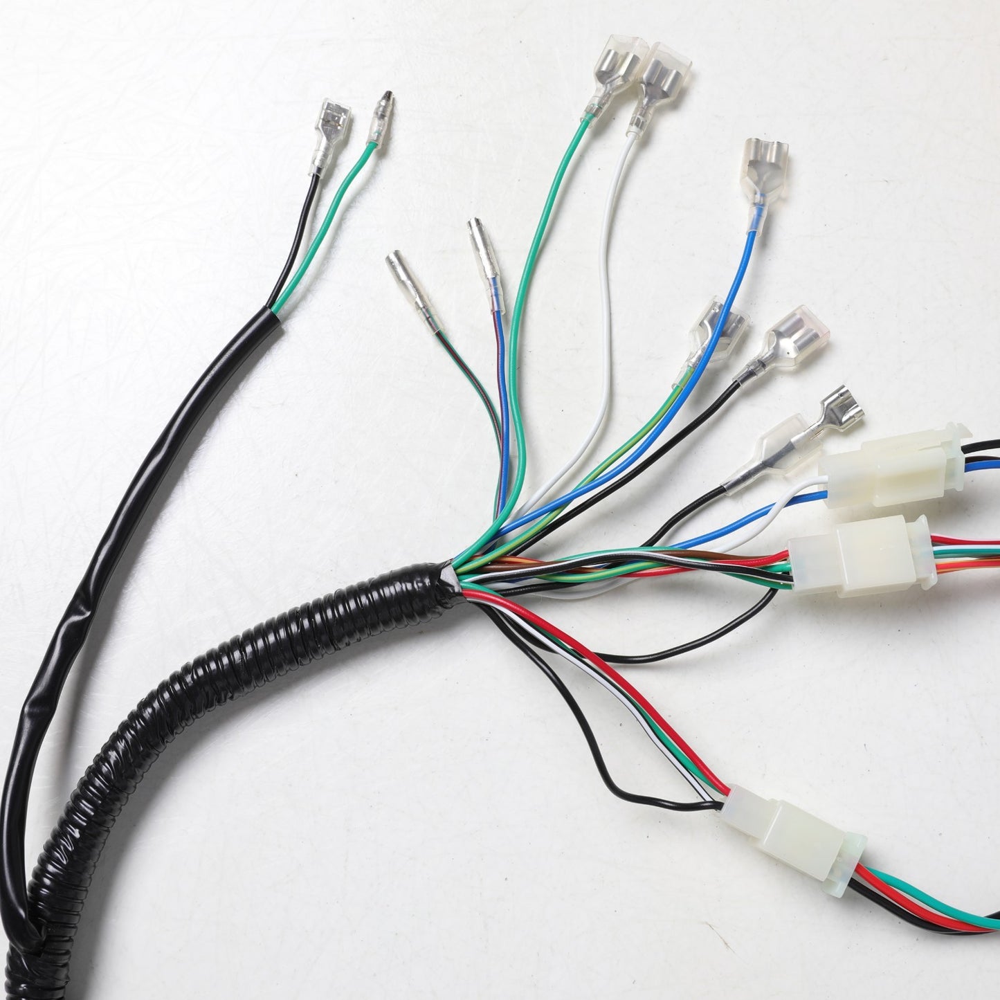Wiring harness suitable for 150cc and 200cc Dirt bicycles, all-terrain vehicles, go-karts, and four-wheel off-road vehicles.