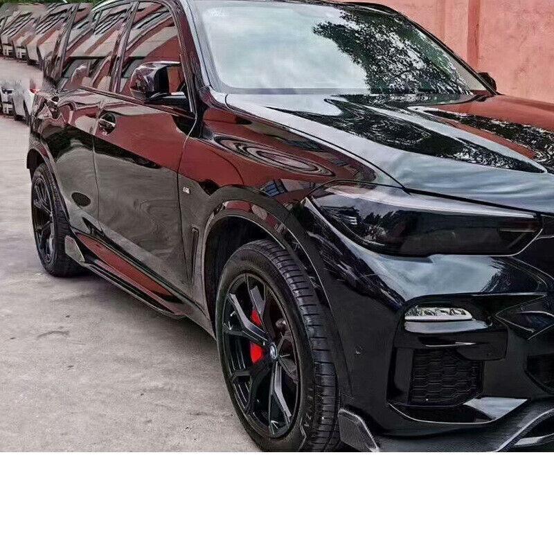 Carbon fiber is used in the for BMW X5 G05 M-Sport 2019 - 2024 side skirts, extended lip, and body.