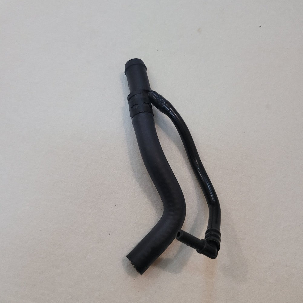 Water Pump Cooling Hose for Land for Range Rover 5.0L 10-13