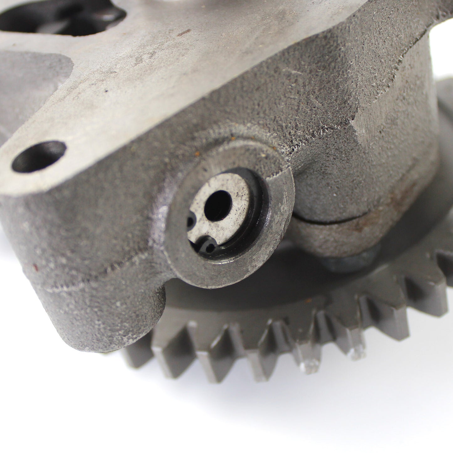Engine Oil Pump 6136-52-1210 for Komatsu PC200-3 S6D105 S6D105-B-1A Excavator