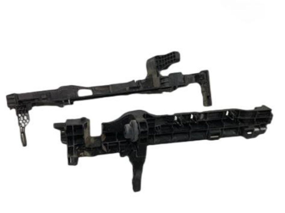 The upper radiator is suitable for installation with for MERCEDES-BENZ S W222 A0995040200 0995040200