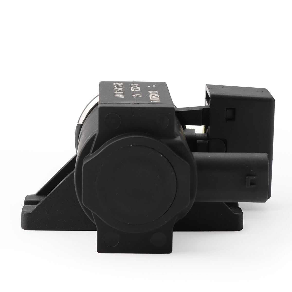 One unit, 0081535428, is a new solenoid valve (A0101531328) suitable for Mercedes-Benz B250.