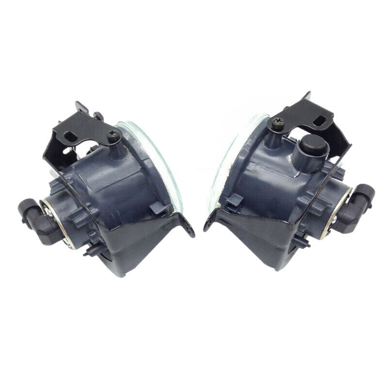 1 Piar MN133759 is suitable for Mitsubishi 3.8L transparent driving and fog lights MN136353