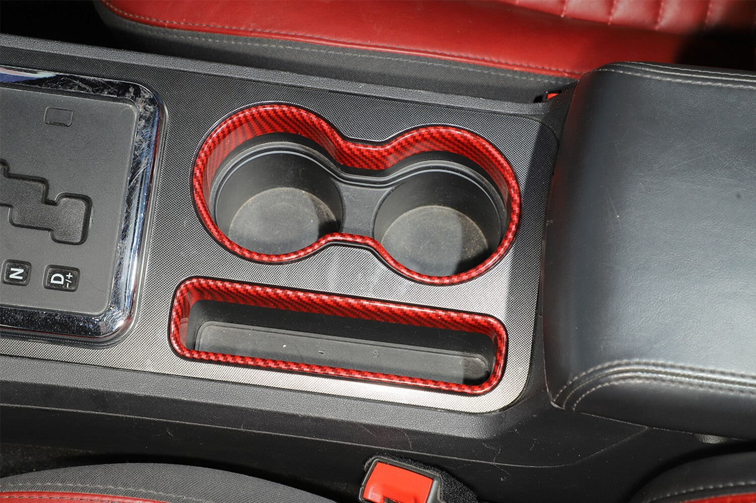 Red Carbon Fiber Front Cup Holder Cover Trim Ring for Dodge for Challenger 2009-2014