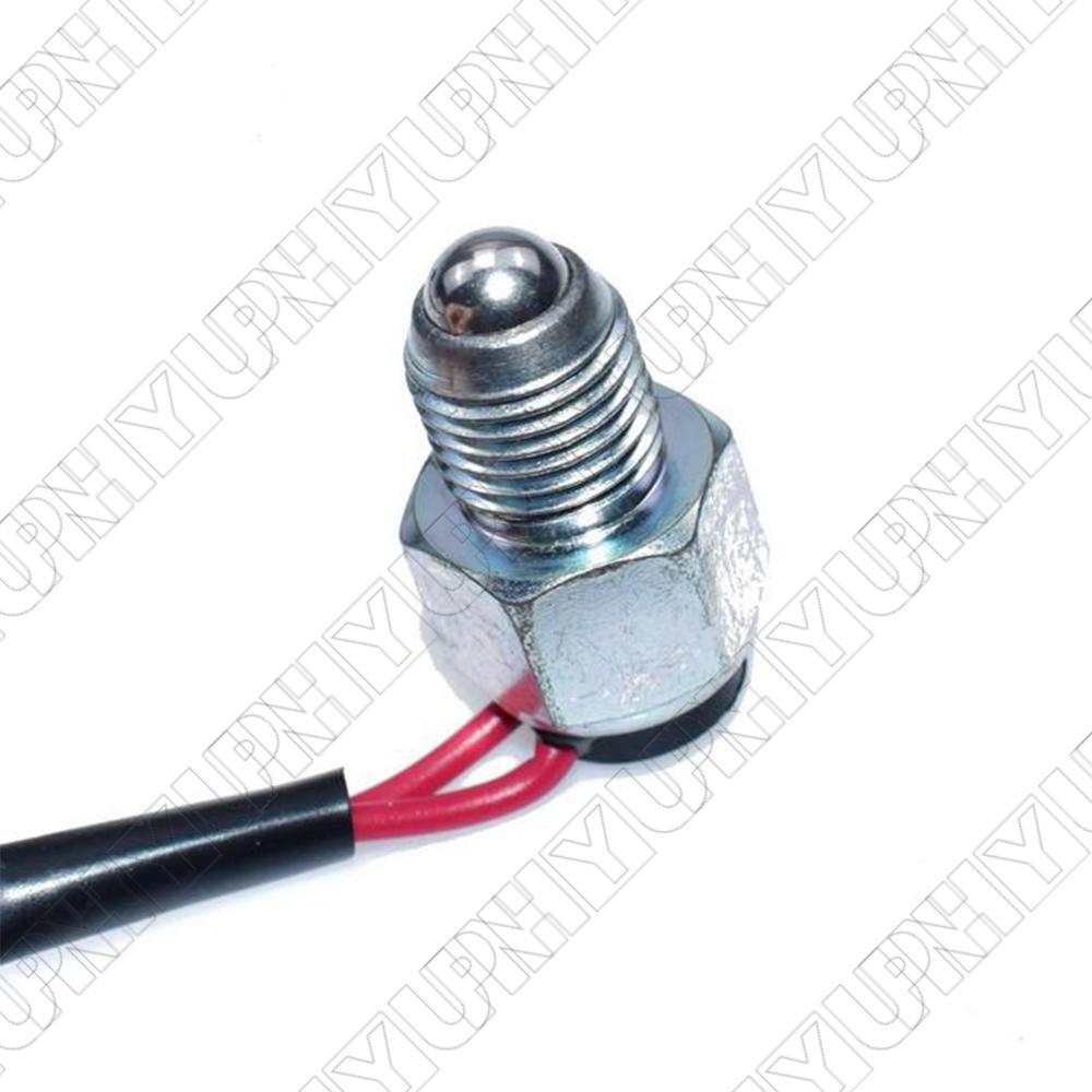MR953767 New Brake Light Switch for Mitsubishi Triton L200 for Pajero Sport 4WD