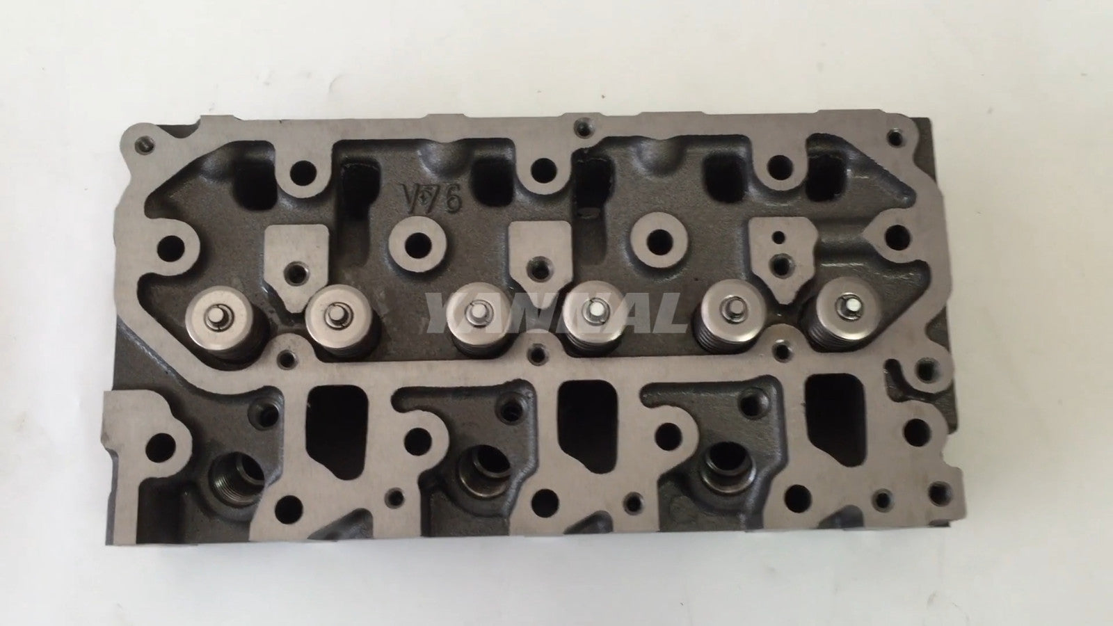 Suitable for Caterpillar diesel engine 3204 cylinder head