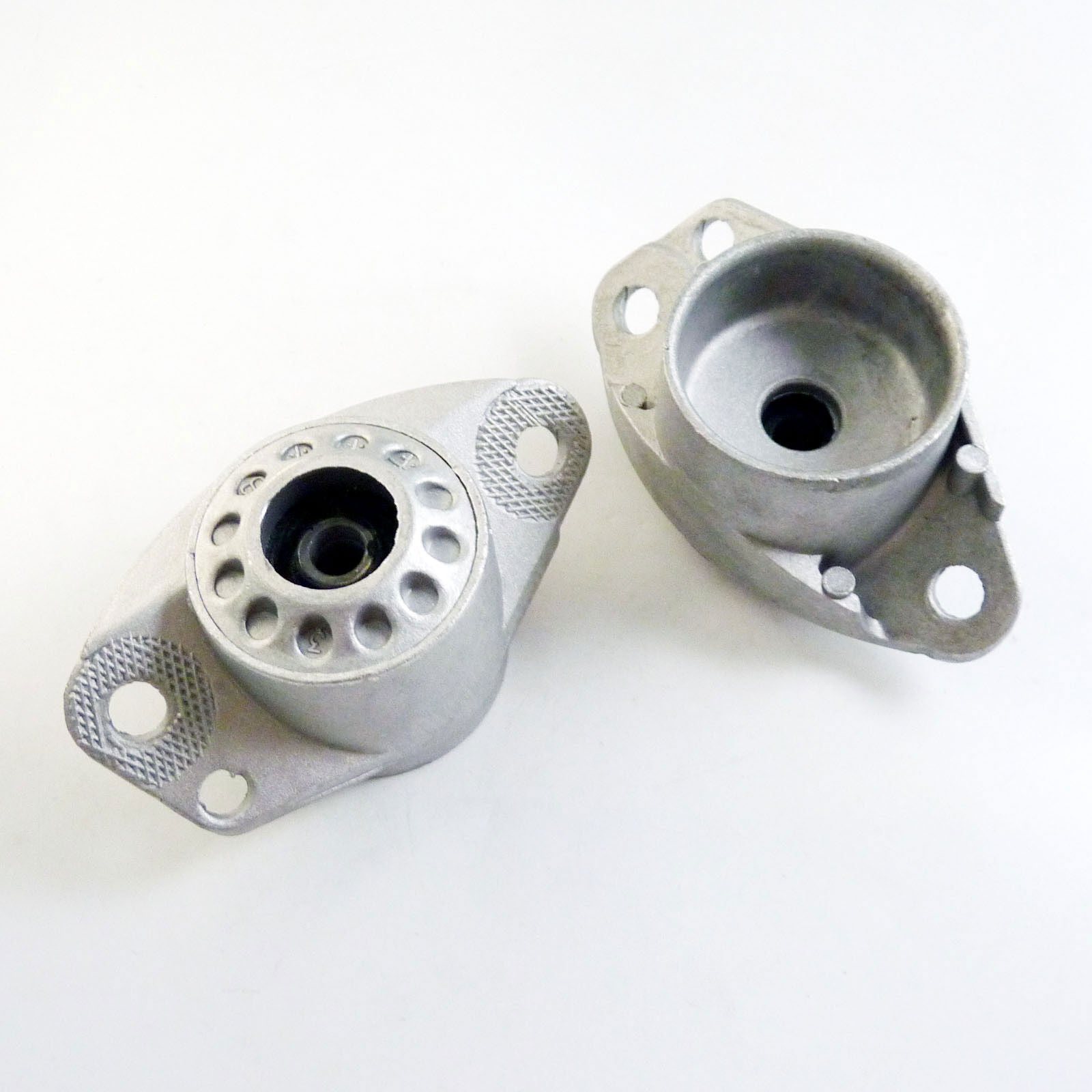 2Pcs Upper Rear Shock Mount for Volkswagen Beetle for Golf for Jetta for Audi TT 1J0513353G