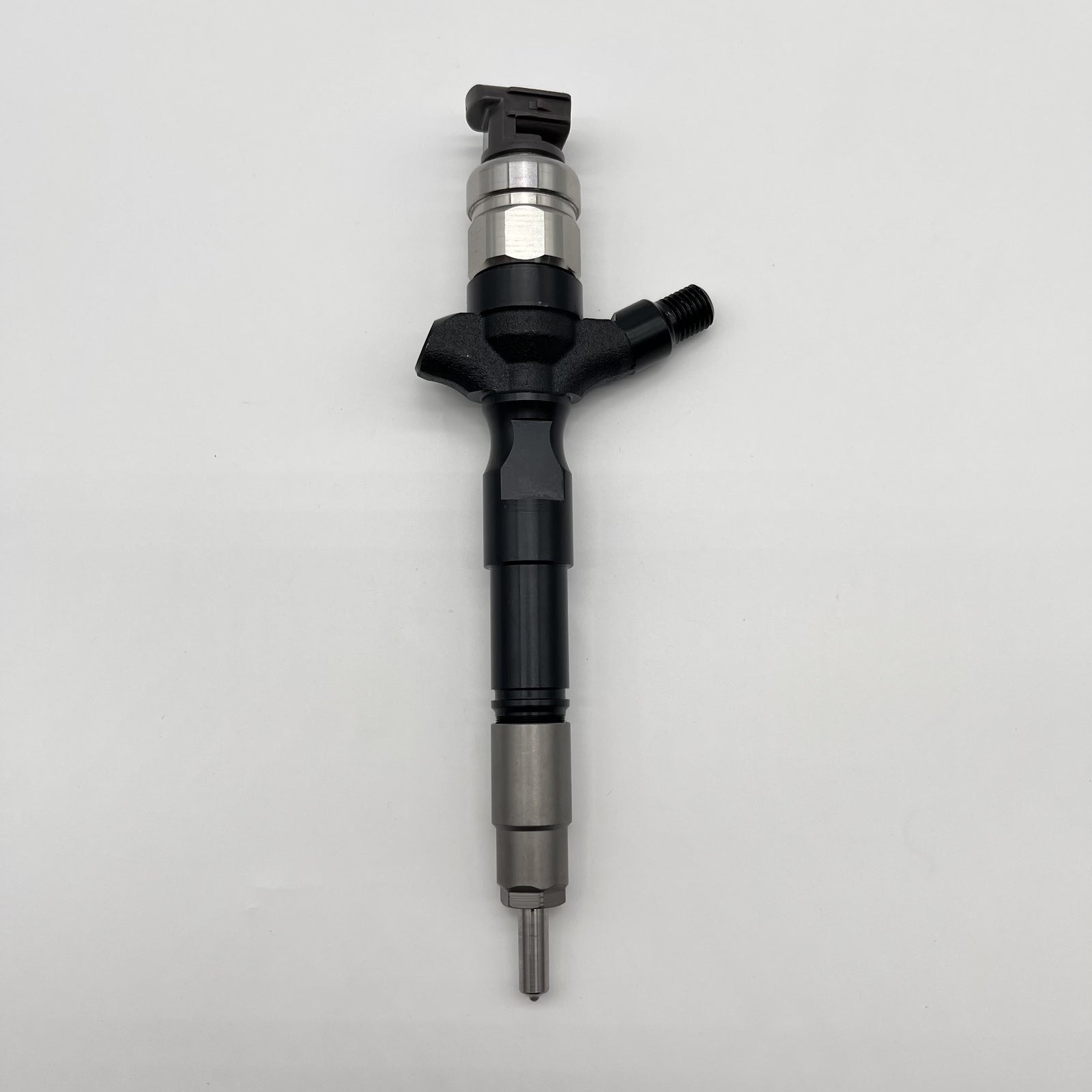 Diesel Fuel Injector nozzle 095000-7830 23670-30330 2367030330 for TOYOTA