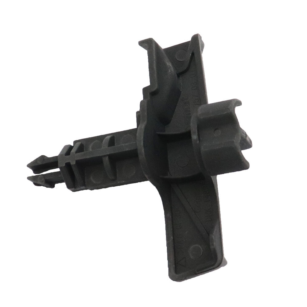 1 pair of front cover locking mechanisms, suitable for both left and right sides. Fortwo 2008-2012
