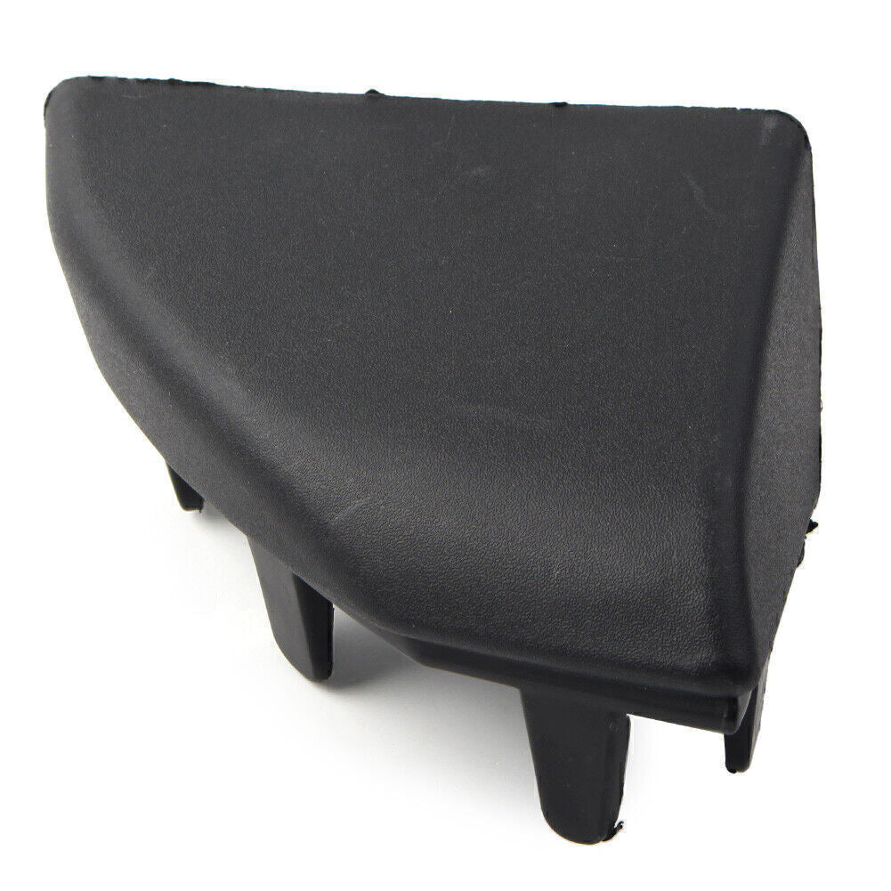Right Front Wheelarch Moulding End Cap for Land Rover Discovery 3  4 LR010633