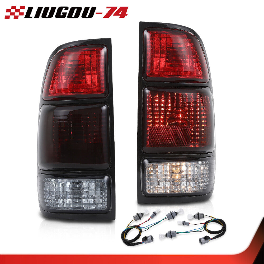 Taillight left + right is suitable for 2000, 2001, 2002, 2003, and 2004 for Toyota Tundra models.