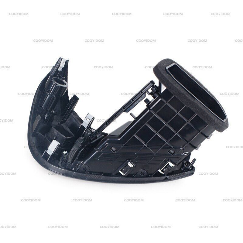 Left side: Applicable to 2010-2013 for Hyundai IX35 for Tucson front center console air conditioning vent socket.