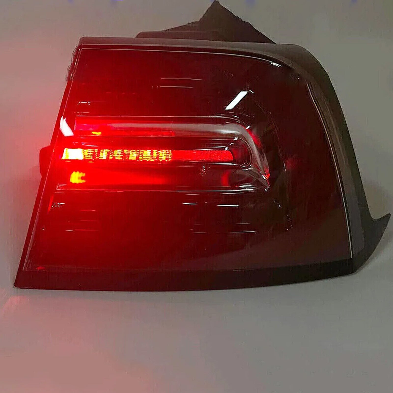 For 2017-23 for Tesla Model 3 Y LED Tail Lamp Outer Rear Right Passenger Side