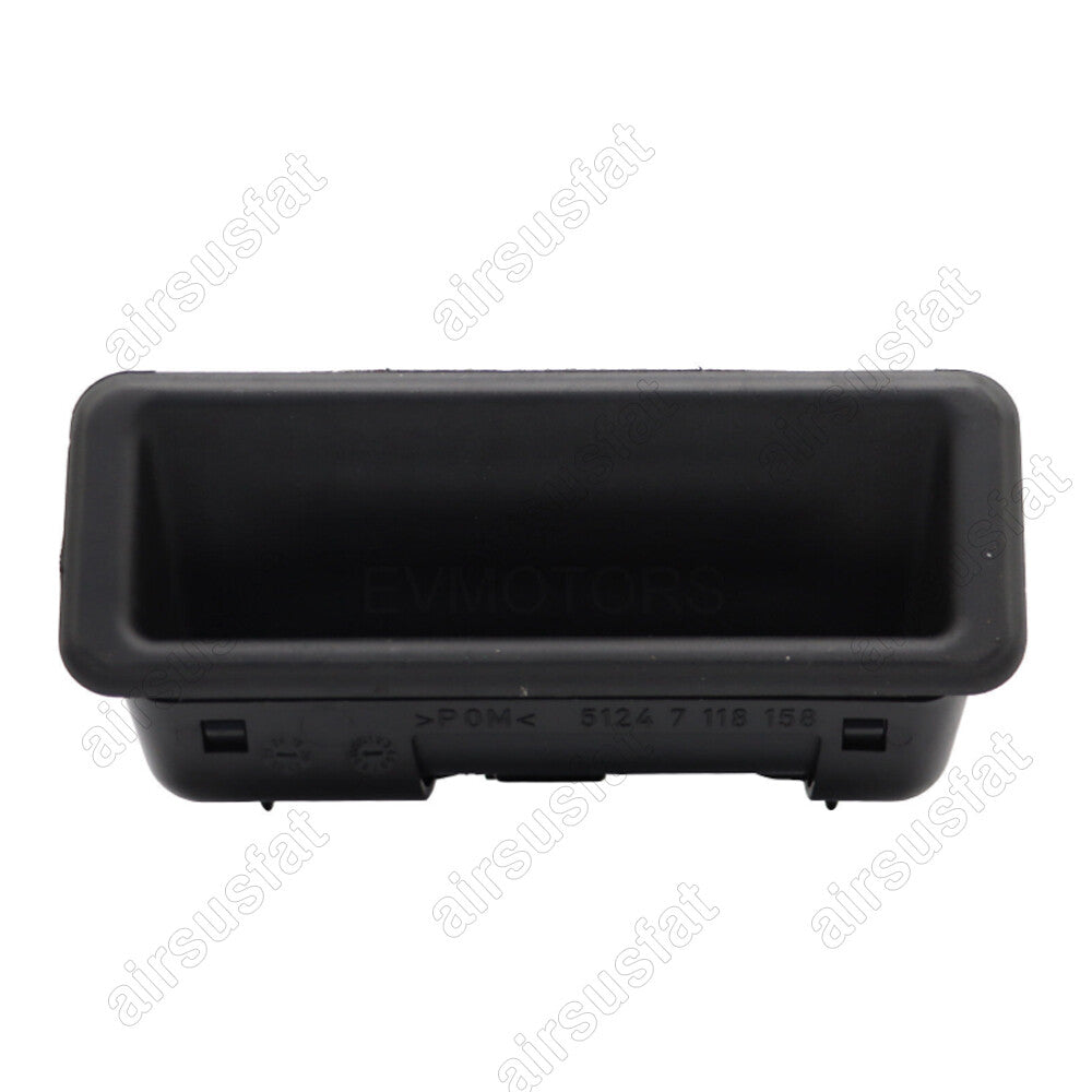 Suitable for BMW E60, E90, E91, E92, E70 vehicles. Rear trunk handle release switch 51247118158
