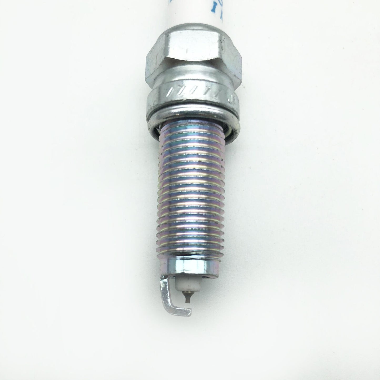 4-pack ILZKR7B11S 5787 laser iridium spark plugs recommended for Acura and for Honda .