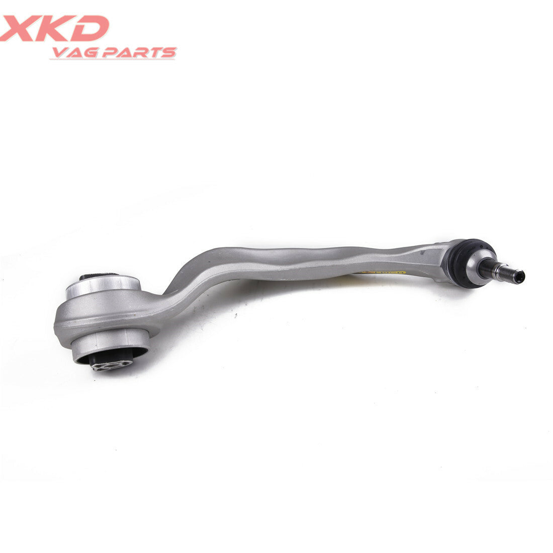 The lower right front control arm is suitable for BMW 530i, 540i, 2017, and 2018 models. (31126861162-)