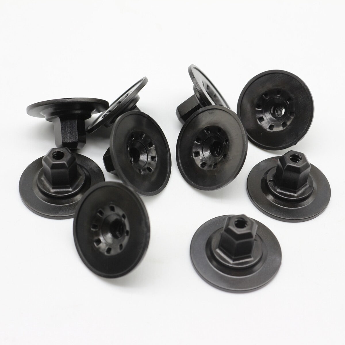 10Pcs Under Shield  Fender Liner Nut for VW for AUDI WHT-000-713, WHT000713