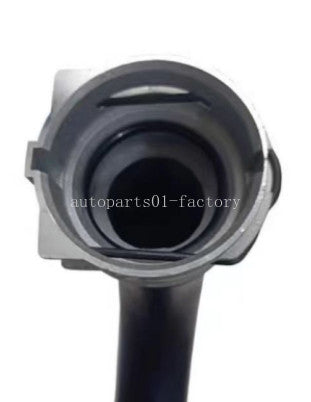 Rubber Upper Radiator Coolant Hose Aluminum for BMW G30 G12 525i 530i 630i 730Li