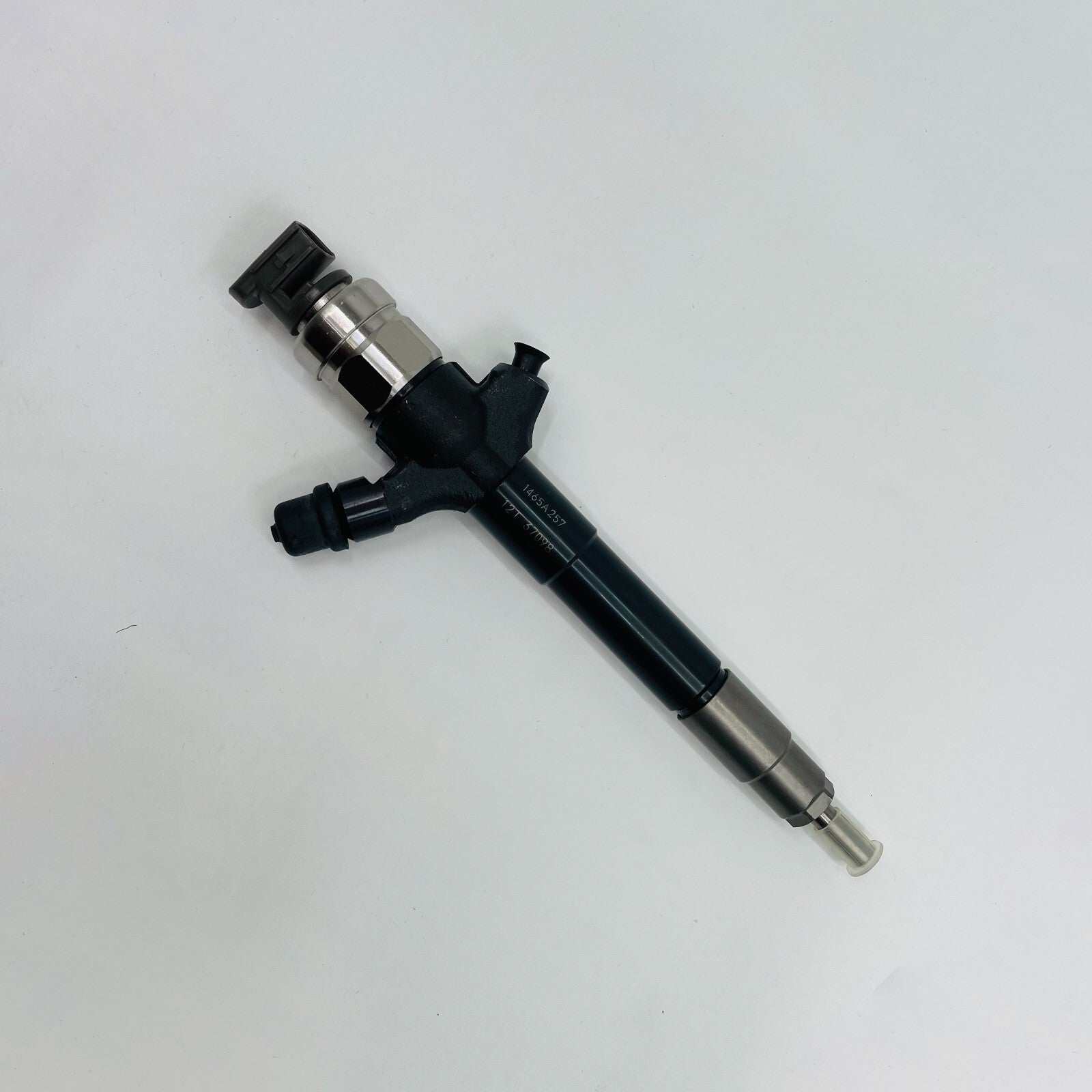 095000-9560 Diesel Fuel Injector 1465A257 1465A297 for MITSUBSIHI L200 4D56