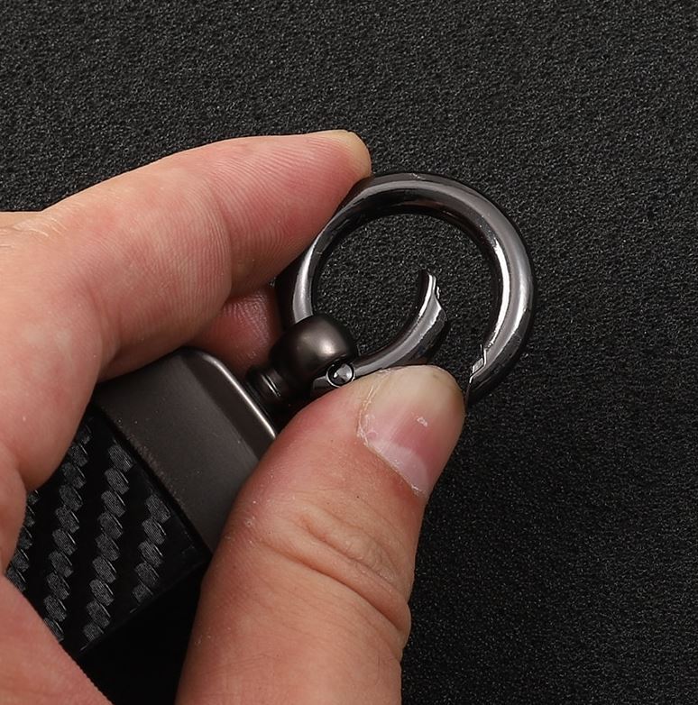 Carbon fiber black and red car keychain/key ring with horseshoe buckle for Audi A7