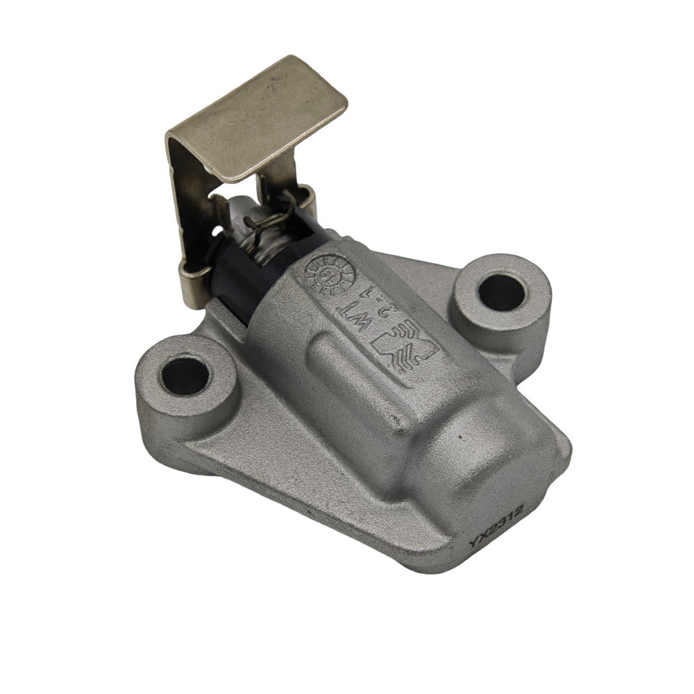 The timed chain tensioner is suitable for HYUNDAI for Tucson for Elantra and for Kia Forte 1.8L and 2.0L models. (24410E300-)