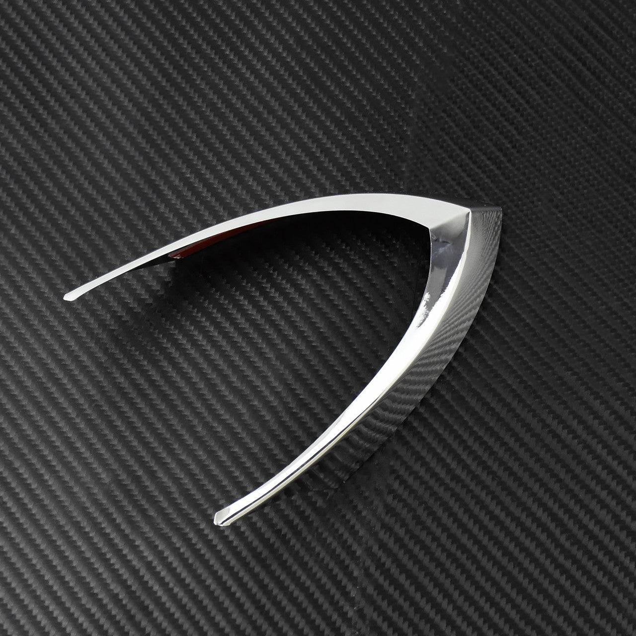 Motorcycle Tail Light Top Trim Cover Fit For Indian Chieftain Roadmaster 14-18