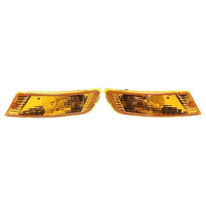 One set of left and right turn signal light components for 2005-2007 for Jeep Liberty.