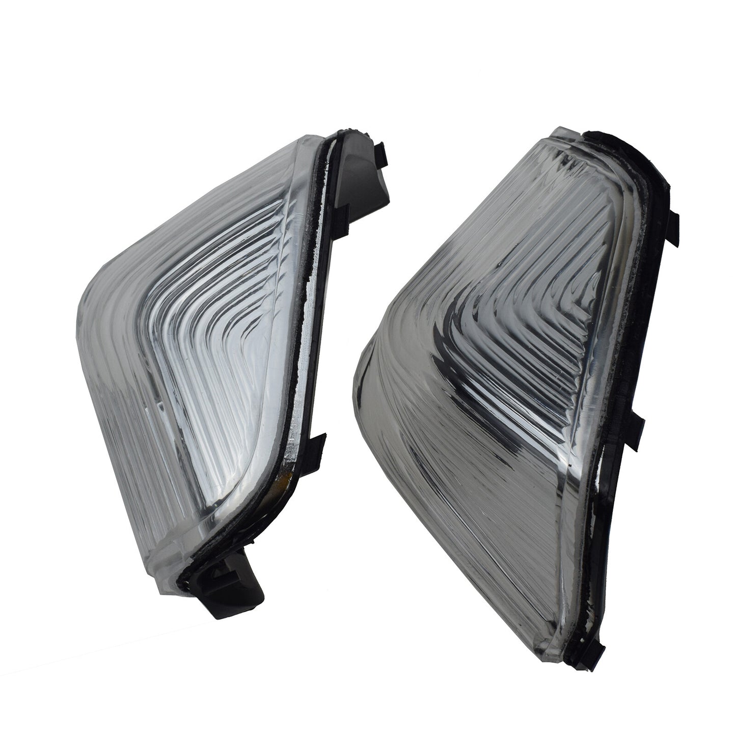 A pair of turn signals on the left and right side mirrors are applicable to for Mercedes-Benz Sprinter 2500 and 3500 models.