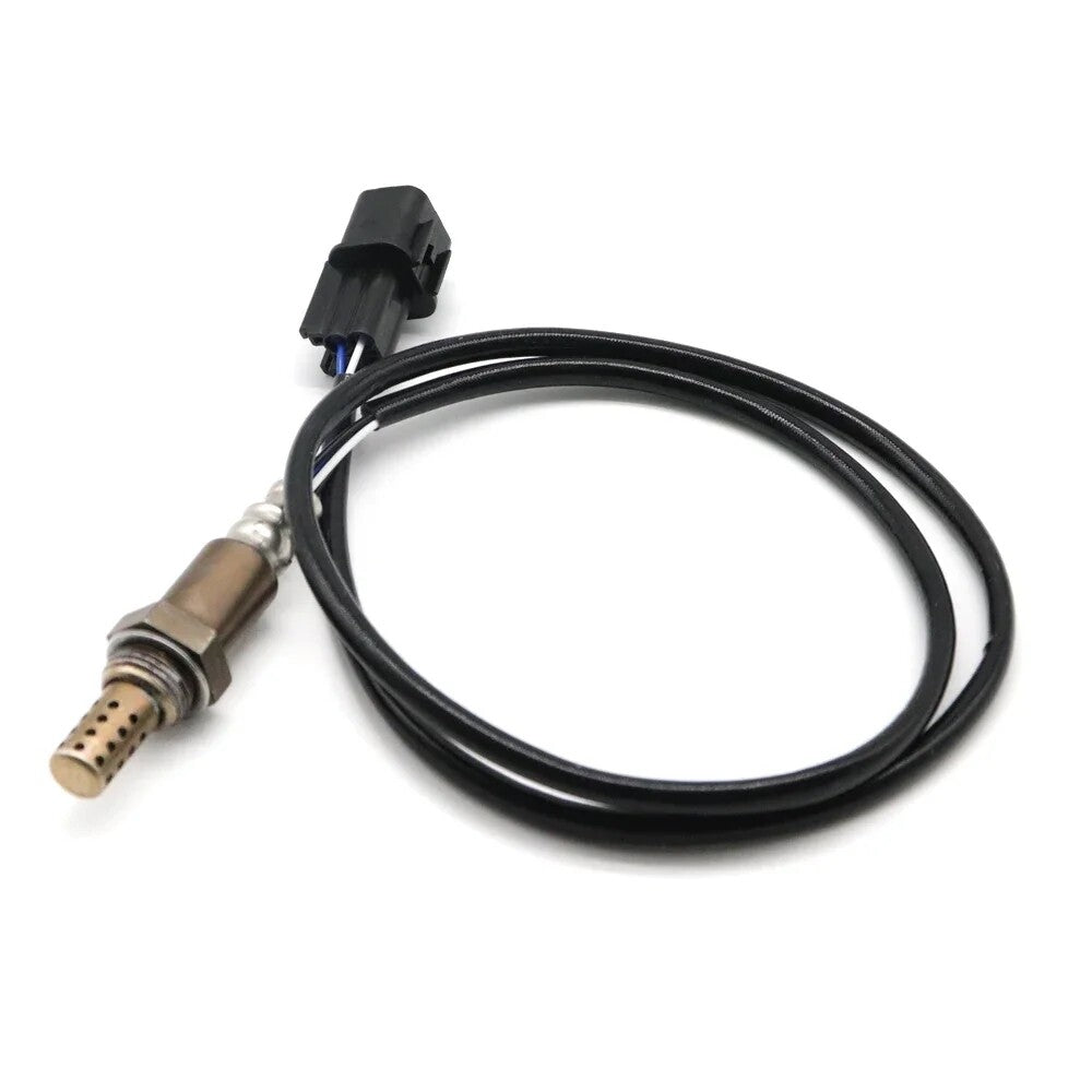 The MN153038 air-fuel ratio sensor is compatible with for Mitsubishi ECLIPSE GALANT MONTERO from 1995 to 2012.