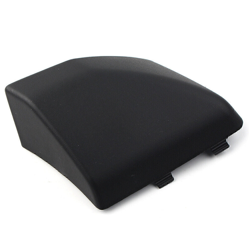 Right Rear Wheelarch Front End Cap Black for Land Rover Discovery 3  4 LR010625