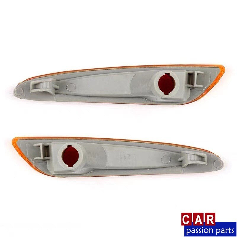 Front bumper side marker lights are applicable to 2003-2006 for Mercedes W211 E-Class.