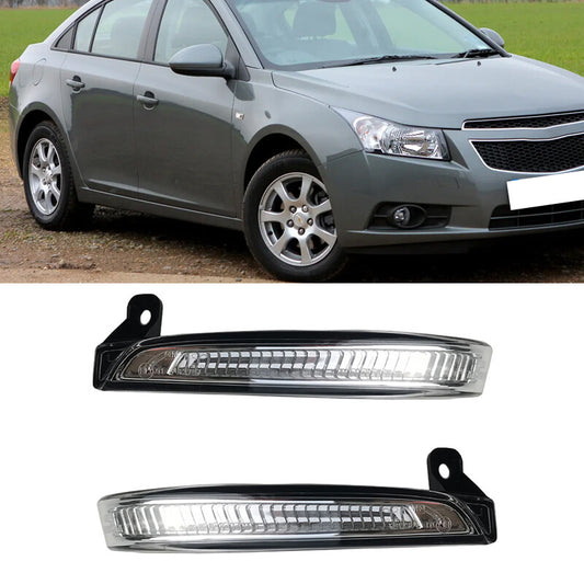 A pair of LED turn signals on the side mirrors are suitable for 2009-2015 for Chevrolet for Cruze J300.