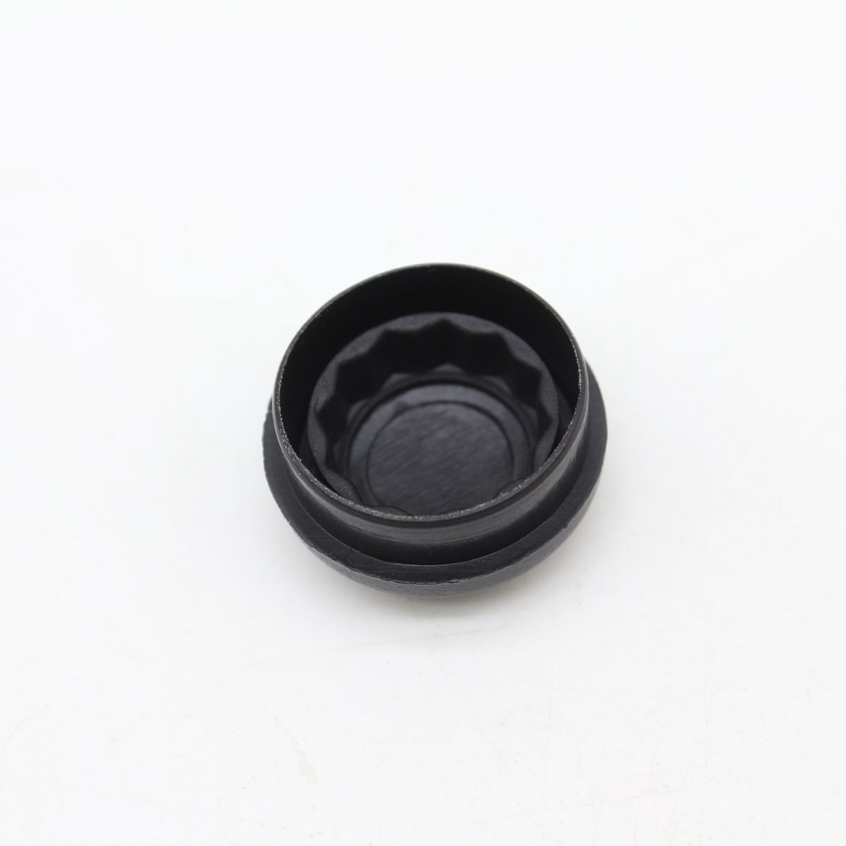 Front windshield wiper arm nut cap 1J0955205 is suitable for Volkswagen for Passat , for Golf , Polo, for Jetta , etc.