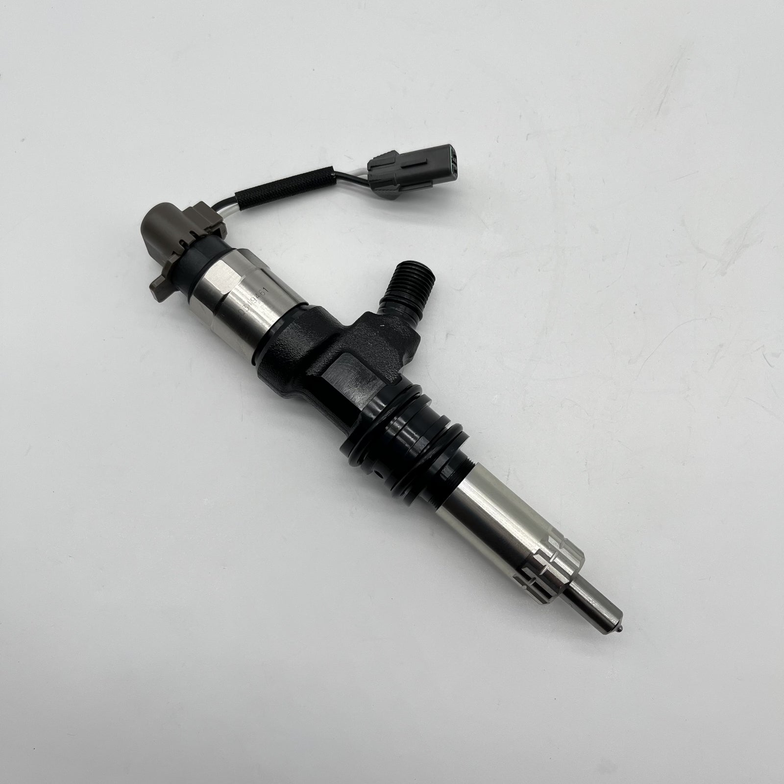 Diesel Fuel Injector 095000-8620 ME306200 0950008620 for MITSUBISHI 6M60T