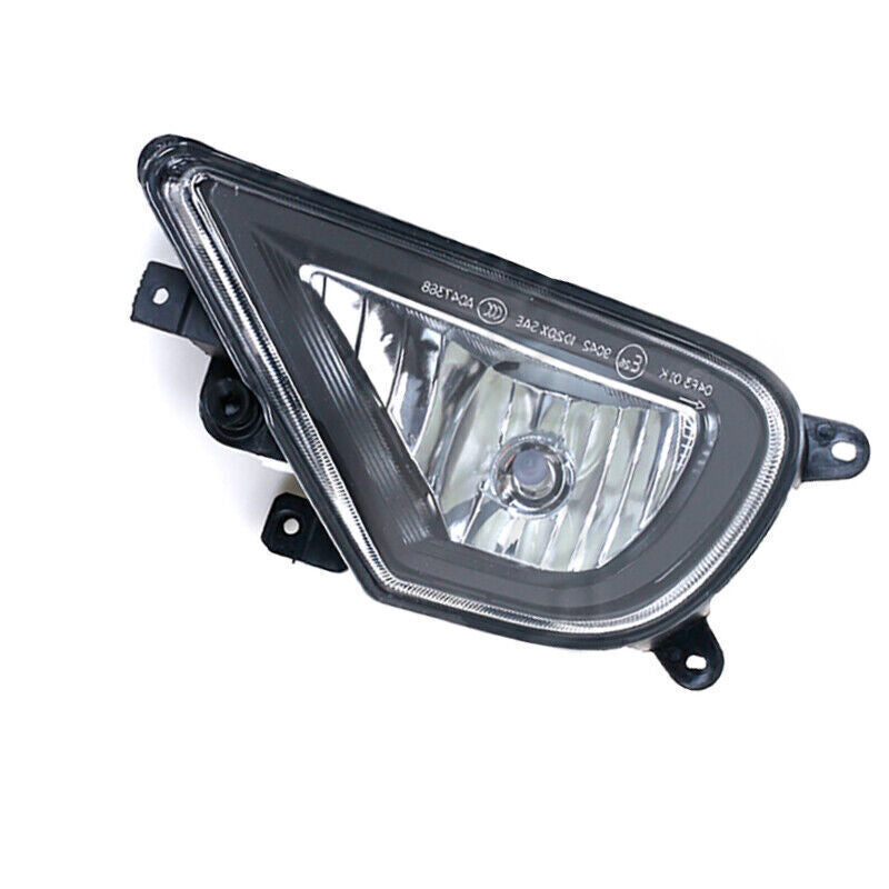 Applicable to for Volkswagen Touareg 2016 - 2018, right front bumper fog light with bulb.