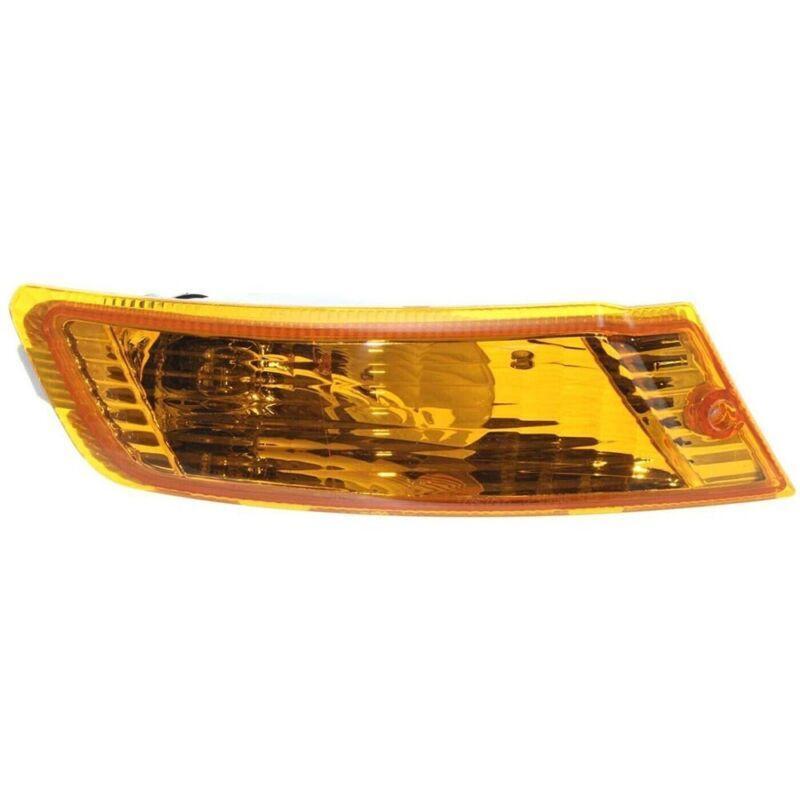 One set of left and right turn signal light components for 2005-2007 for Jeep Liberty.