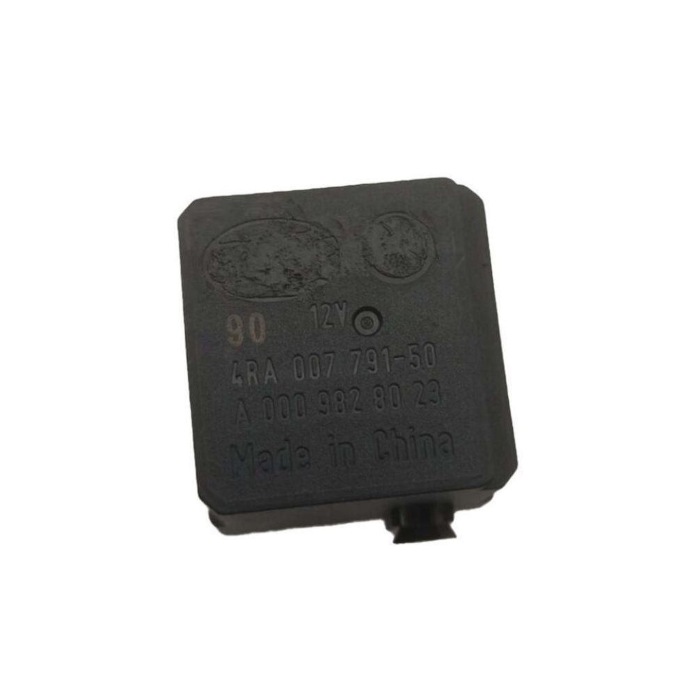 Fuel Pump Fan Fuse Relay for Mercedes-Benz CL600 A-000-982-80-23 0009828023