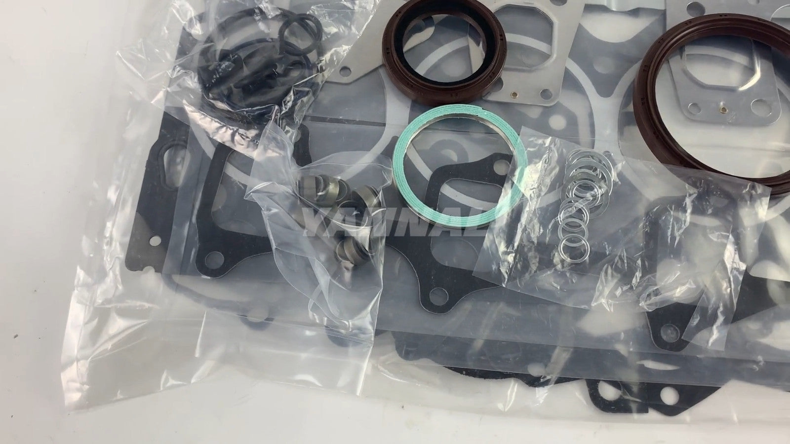 Overhaul and rebuild kit for Toyota engines 14B and 14BT - Suitable for Toyota engines