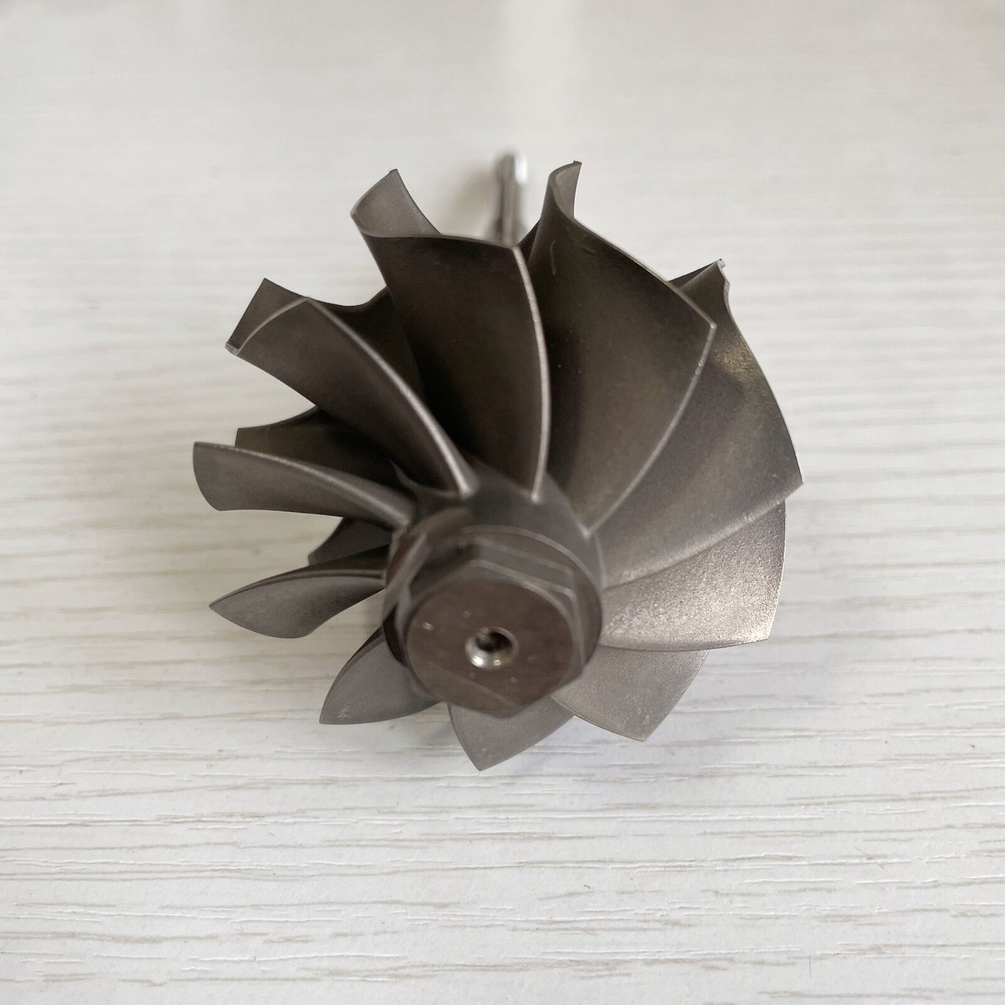 GT3071R 53.6/56.5 mm 10-blade trim 90-ball bearing turbine shaft and wheel