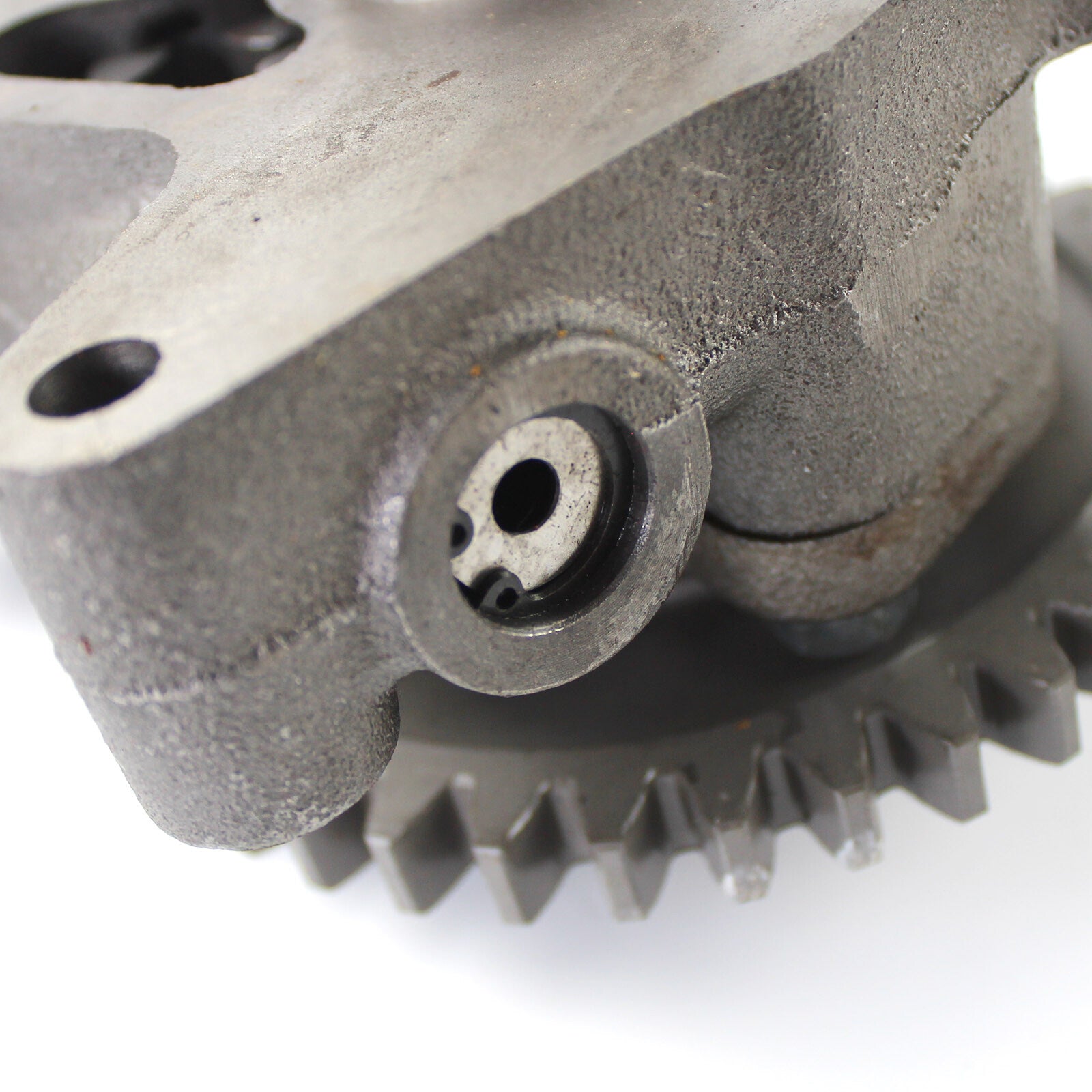 Engine Oil Pump 6136-52-1210 for Komatsu PC200-3 S6D105 S6D105-B-1A Excavator