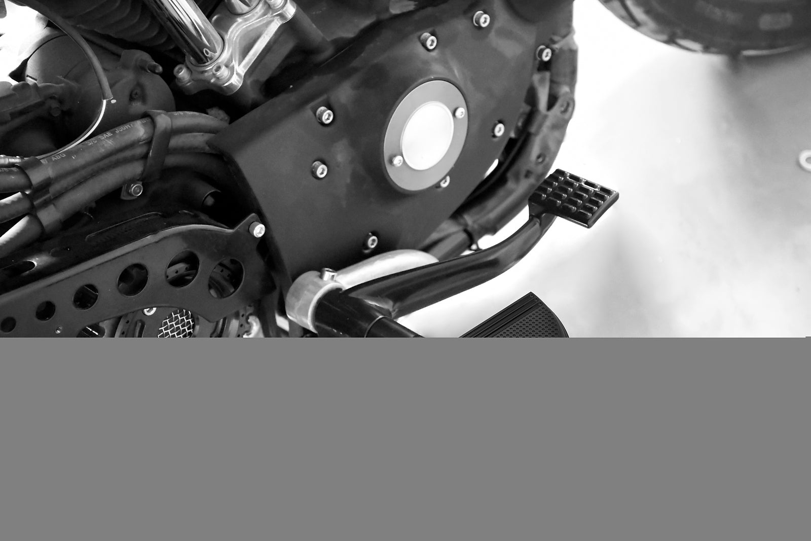 Black Defiance Male Mount Passenger Floorboards for Harley Road Electra Glide