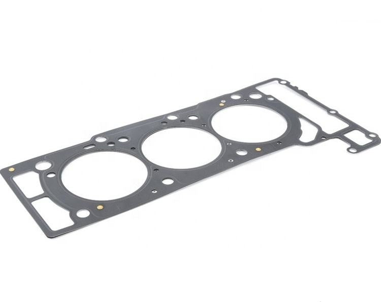 for Mercedes-Benz ML W163 Cylinder Head