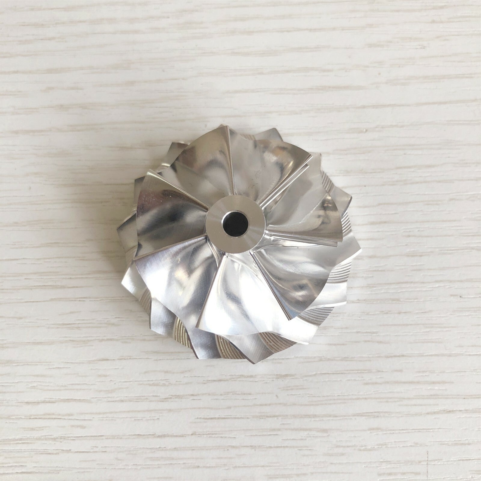 TD04 42.55/53.19 mm 7+7 Blade Turbine Milling/Burnt Compressor Wheel