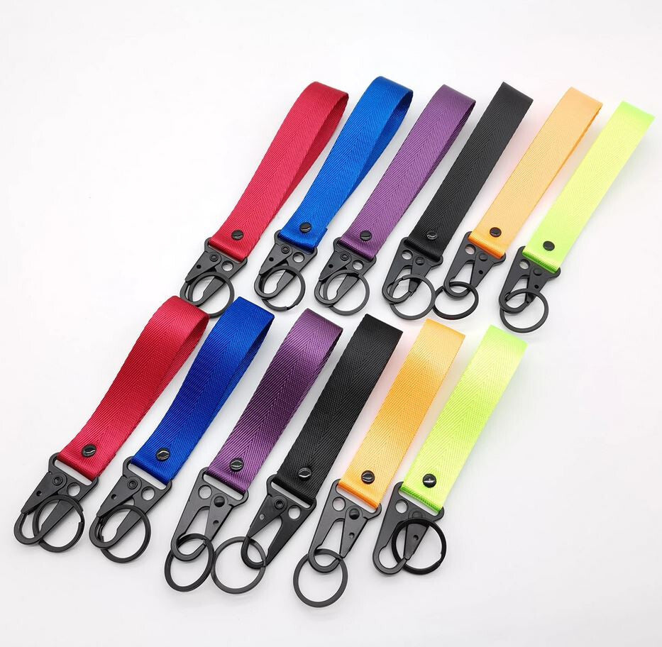 1 car key ring with lanyard, black, 19cm, for Mazda -related accessories.