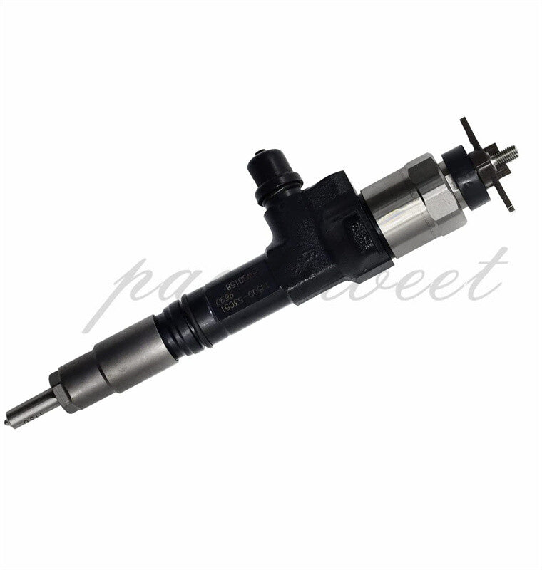 New Diesel Fuel Injector For KUBOTA V3800 V3800T 095000-9690 1J500-53051