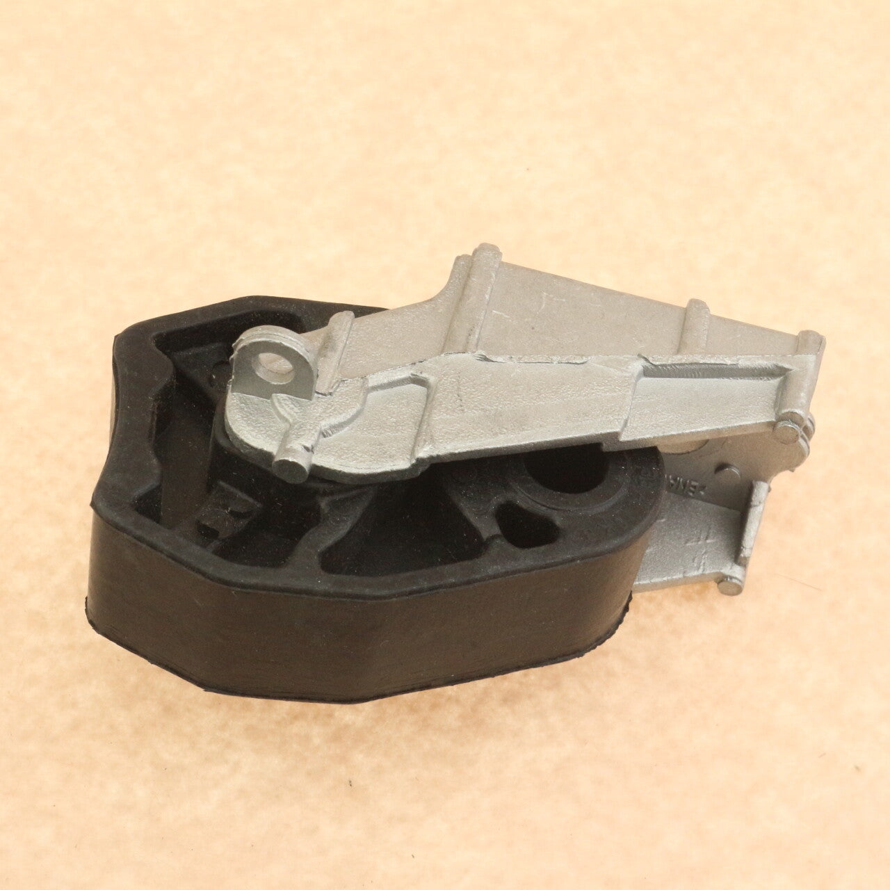 Fit for Audi A4 A5 B8 A6 A7 for A8 Rear Exhaust Bracket Mount Hanger 8K0253144M