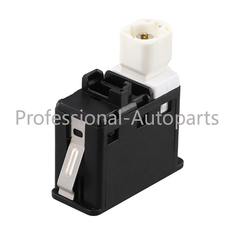 USB AUX Input Socket Port Plug SwitchFor for BMW E81 E82 E84 E87 E88 E90 84109237653