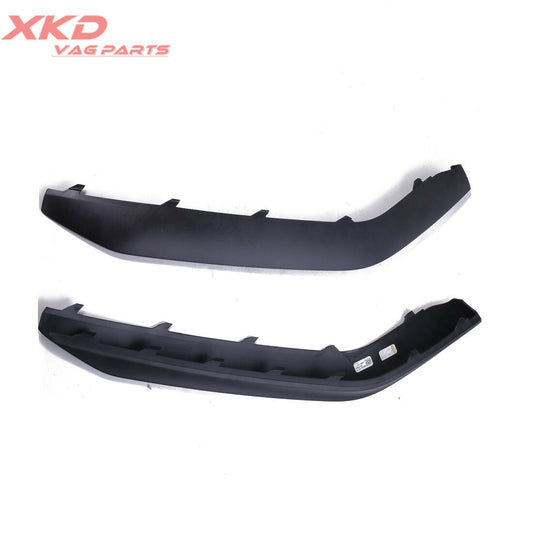 The lower grille on the left and right front bumpers is suitable for the for VW for Jetta GLI 2015-2018.