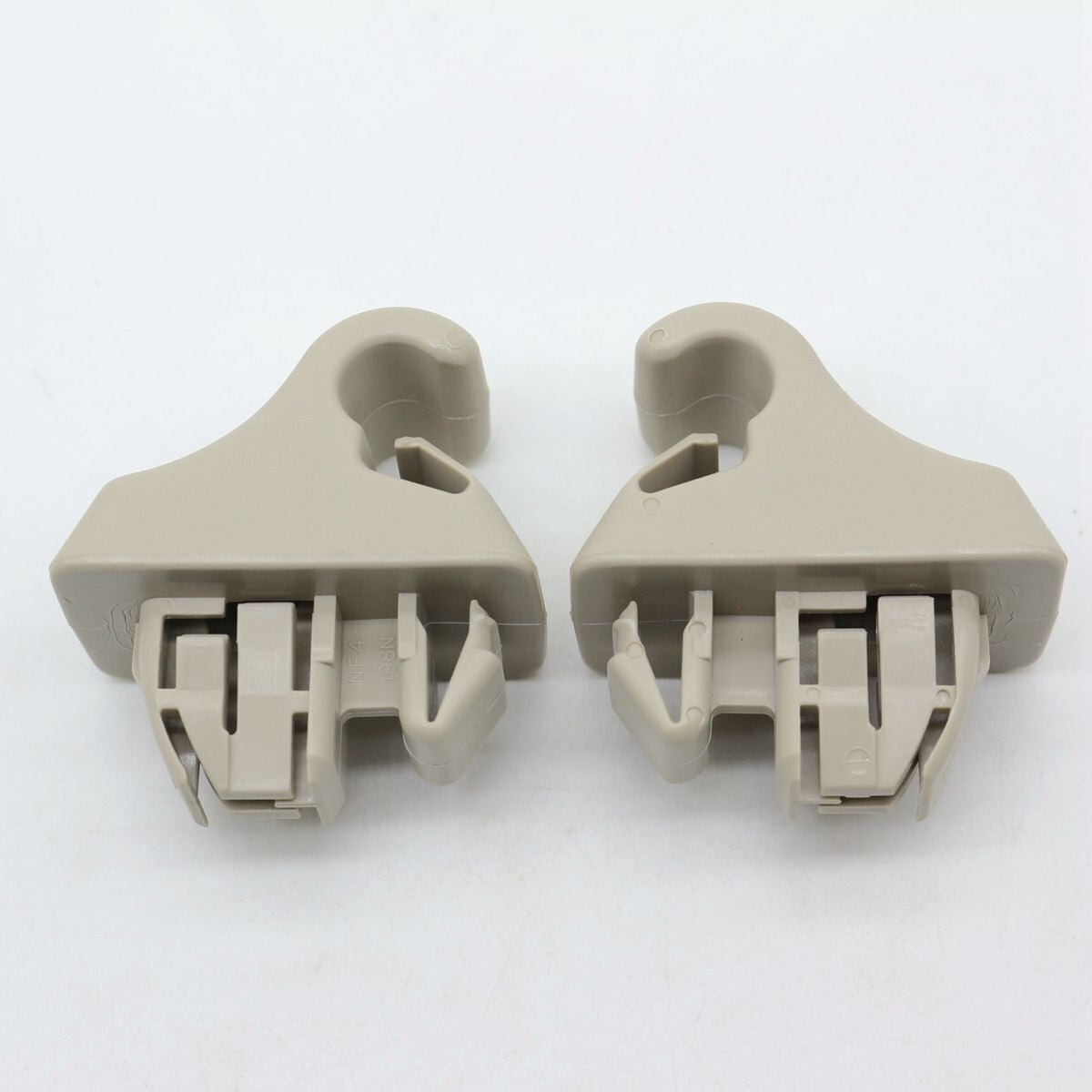 2X Beige Sun Visor Hook Holder Clip Fits for Mitsubishi Pajero Montero III 2000-2006