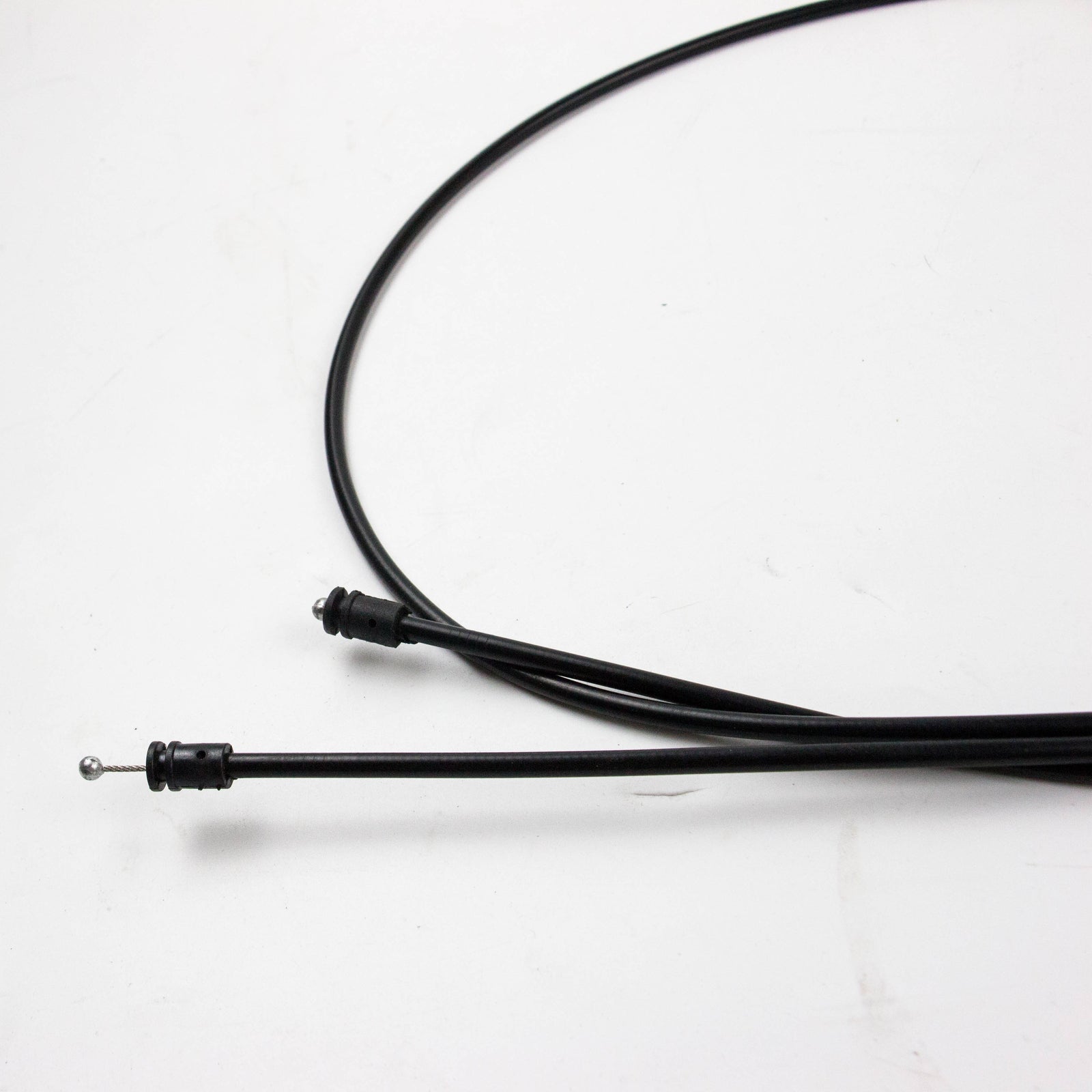 Engine Hood Release Cable for BMW 5' M5 E60 525i 528i 530i 535i 530xi 545i 550i